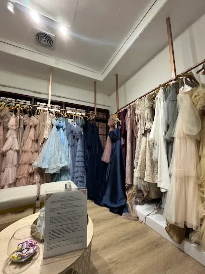 Andara Dress
